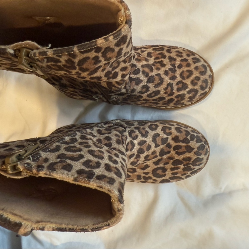 Leopard Print Boots - Picture 3 of 3